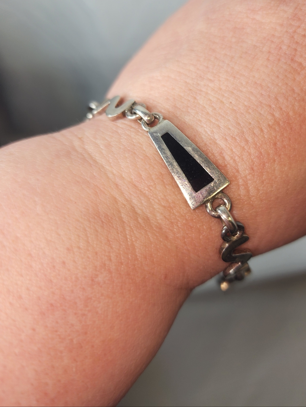 Vintage Taxco Mexican sterling silver Bracelet with Onyx Inlay Panels